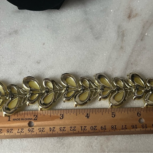 Marboux By Boucher Style #550 White Leaves Thermoset Silver Tone 1950s Necklace - Picture 8 of 16